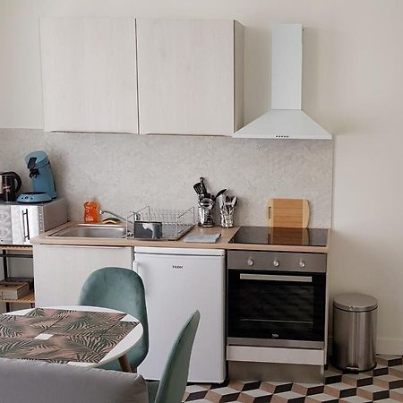 Au Bout Du Pont De Fil - Bel Appartement Refait A Neuf トゥール エクステリア 写真
